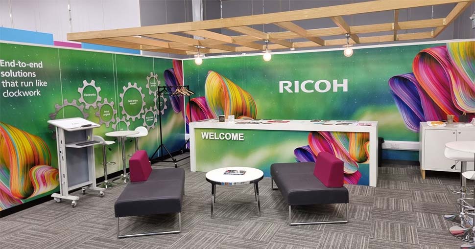 Ricoh collaborated with self-adhesive materials specialist Drytac to overhaul the look of the facility to provide an inspirational and thought-provoking experience for customers.