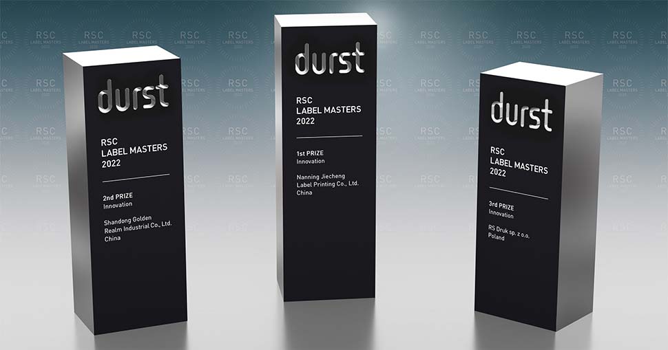 Durst presented the awards to the winners by the machinery.