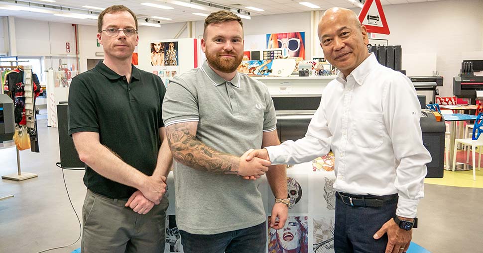 Nova Chrome UK appointed as distributor for new Mutoh XpertJet 1341WR Pro sublimation printer.