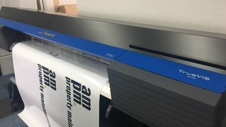 After installing Roland DG VersaUV LEF-20 and Roland DG TrueVIS printers, QuickPrint has discovered a wealth of new printing applications.
