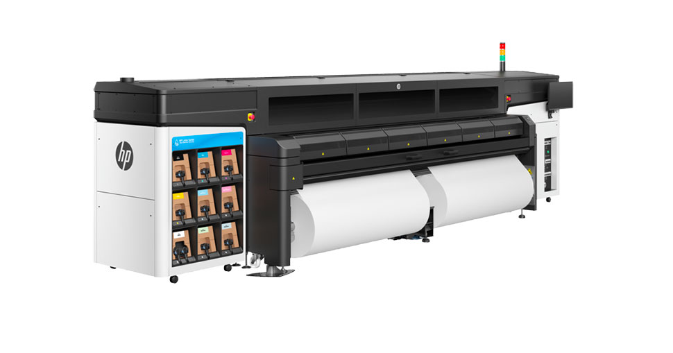 PPP Nederland accelerates vehicle graphics business with HP Latex 2700W.