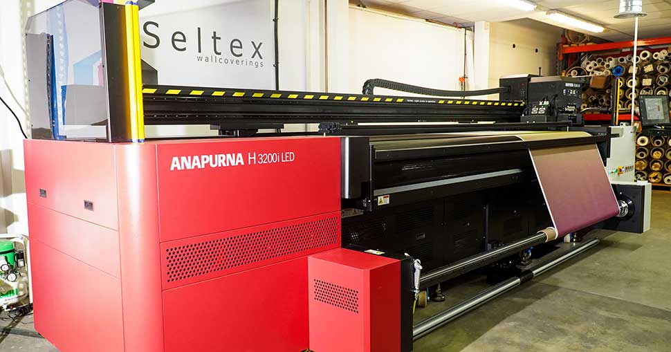 Global Wallcoverings brand, Seltex, has invested in a new Agfa Anapurna wide format H3200i LED hybrid printer.