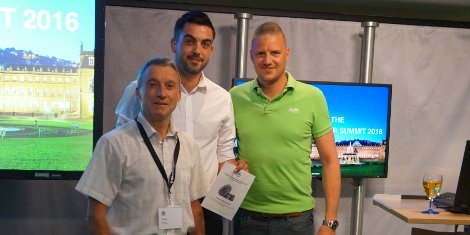 ArtSystems’ Ted Freer (front) and Will Glass (centre) receive the “Best Newcomer” MakerBot EMEA Award from Andreas Langfeld, CEO MakerBot, Europe.