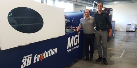 110 year-old French printing firm chooses the new MGI JETvarnish 3D Evolution B1+ Enhancement Press for precise digital 2D/3D varnish & foil applications