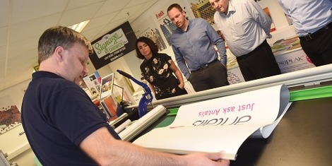 Tutor Paul Hughes hosting the Intro to Large Format Market, Printers and Applications workshop
