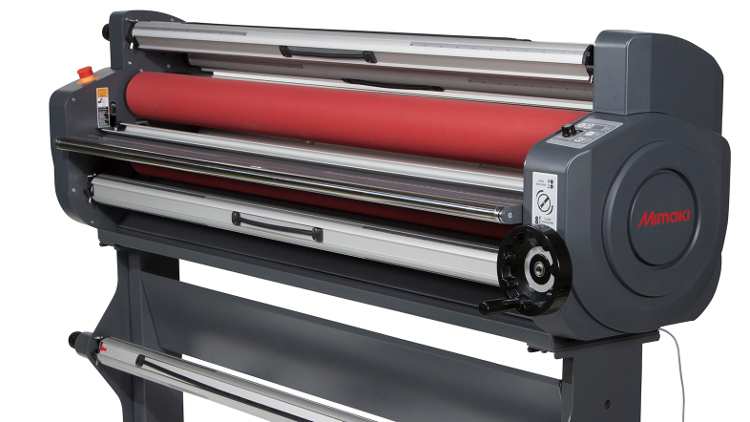 Designed specifically for use with UV-curable inks and LA Series laminators, Mimaki Vision Laminate 310 (Gloss) film offers fine finishing with a glossy feel while maintaining the colour brightness of the print.