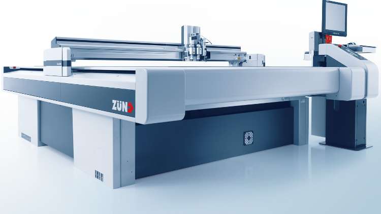 A new Zünd G3 has been installed at Colouration.