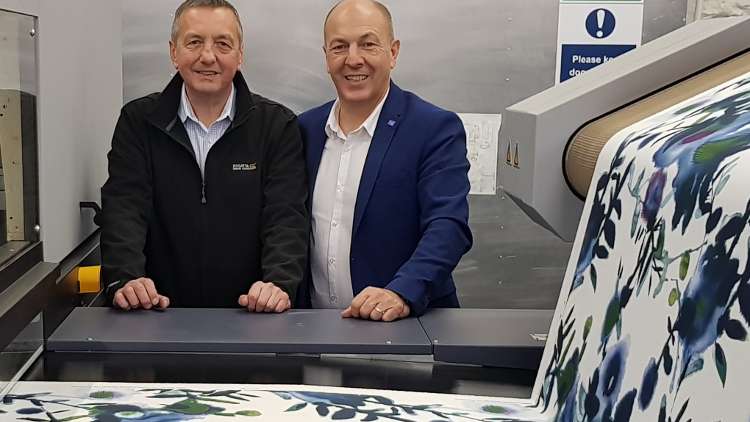 Stephen Thomas, Managing Director of Standfast & Barracks, said: “Our investment in Durst’s digital technology has transformed the market dynamics for our business.