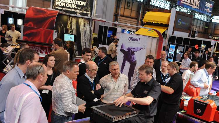 Sign & Digital UK has also teamed up with industry specialists to bring visitors a series of live demonstration workshops.