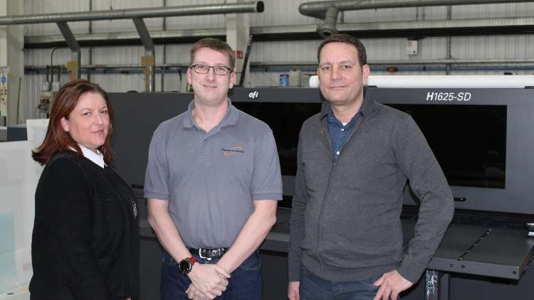 Sarah Winterbottom (CMYUK), Daniel Jepson (Plastic Formers) and Alexander Kattner (EFI).