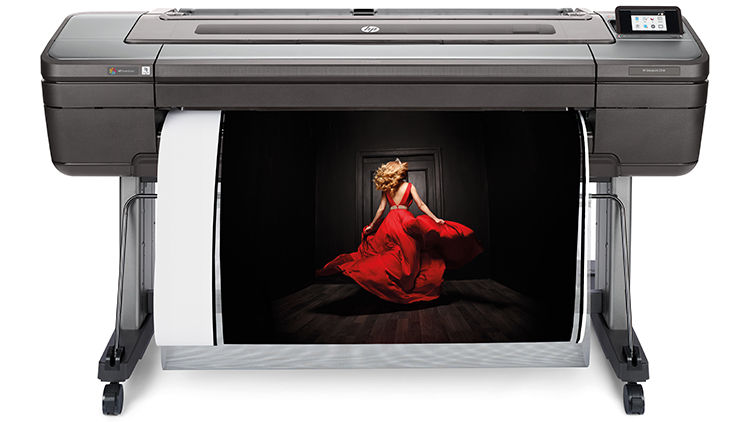 HP Designjet Z9+ with trimmer