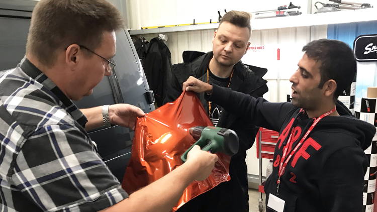 William Smith teams up with 3M to host free vehicle WrapShops.