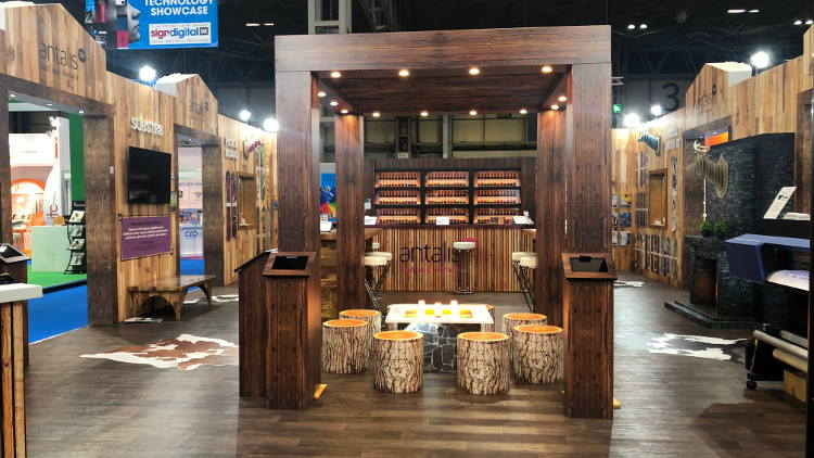 Antalis brought an après ski feel to this year’s Sign & Digital UK event by welcoming visitors to a stunning Alpine inspired stand showcasing some of the latest media trends.