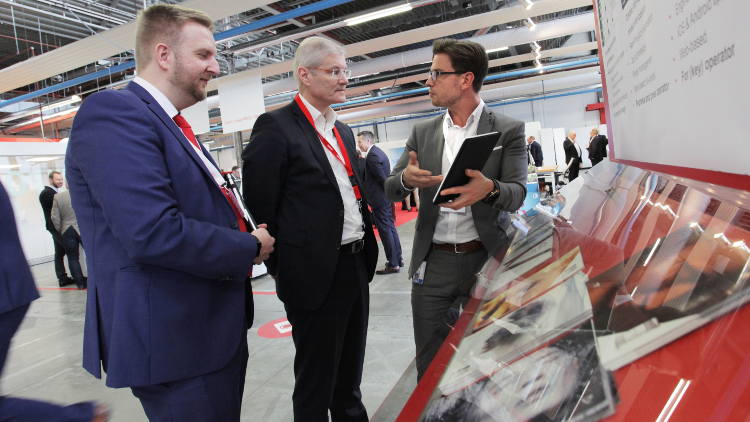 Canon’s Cutting Edge event demonstrates how cutsheet digital print innovations drive business growth.
