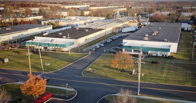 The Royal Group’s new Koenig & Bauer Durst SPC 130 press offers customers high-quality mass customization.