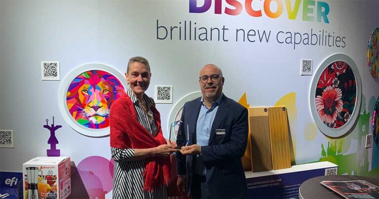 EFI hits 800 new generation roll-to-roll printer milestone with sale of VUTEk Q5r printer to DécoAder.