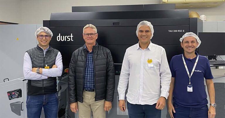 Grafimax celebrates 30 years in the market with an installation of Durst Tau technology in Brazil.