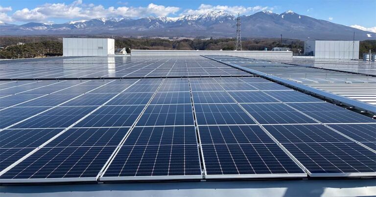 Epson transitions to 100% renewable electricity at all group sites worldwide.