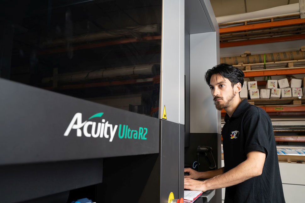 fujifilm acuity ultra r2 
