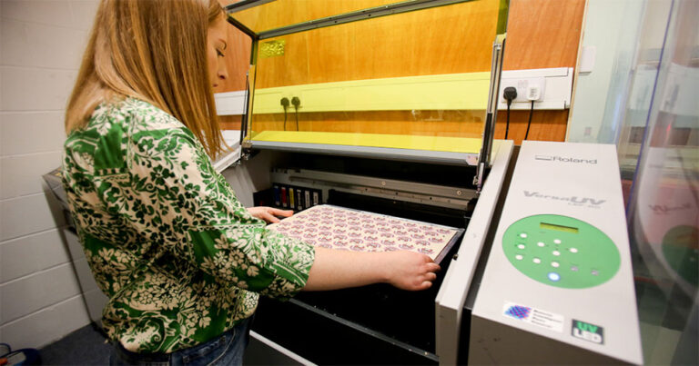 Bespoke Laser UK upgrades print capabilities with a Roland VersaOBJECT MO-240.