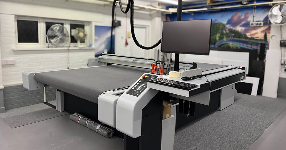 ZUND G3 L3200 Discount Displays
