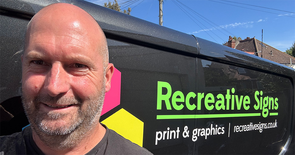 Reactive Signs Clarity Go Mis