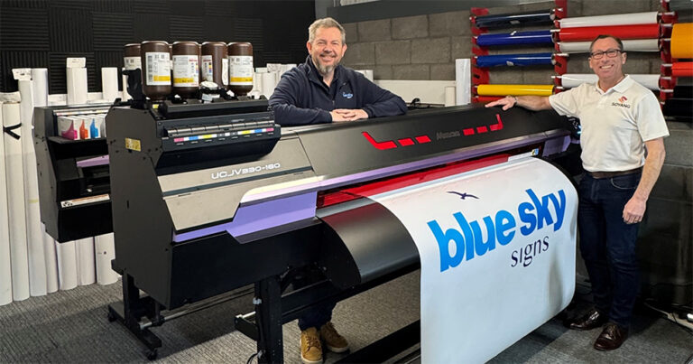 Soyang Mimaki UCJV330-160 print-and-cut UV-LED